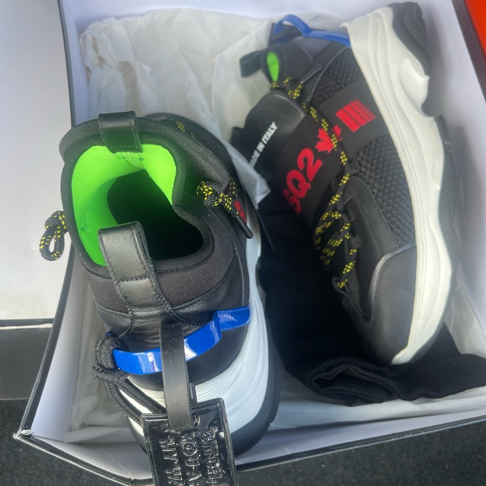 Dsquared2 Sneakers - Picture 2 of 5